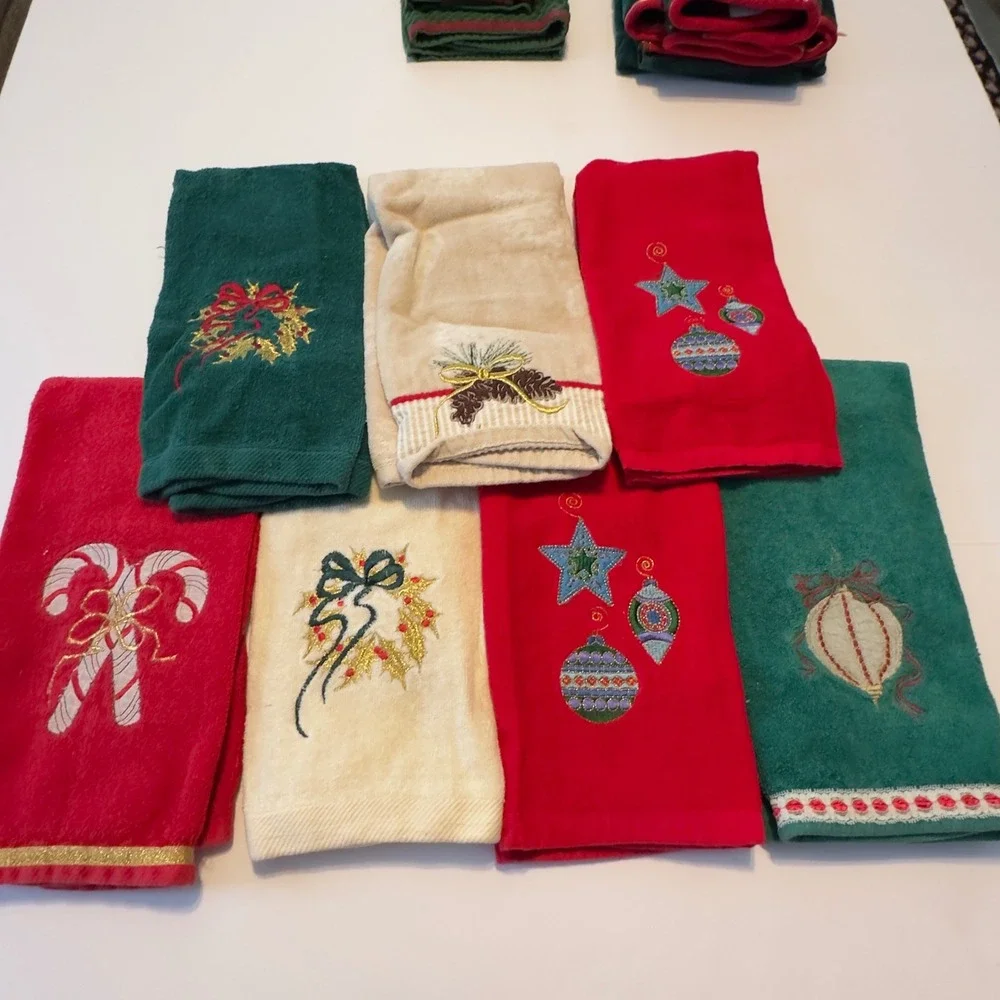 Vtg Christmas Holiday Hand Towel Lot 18pc Nutcracker Santa Embroidered Red Green